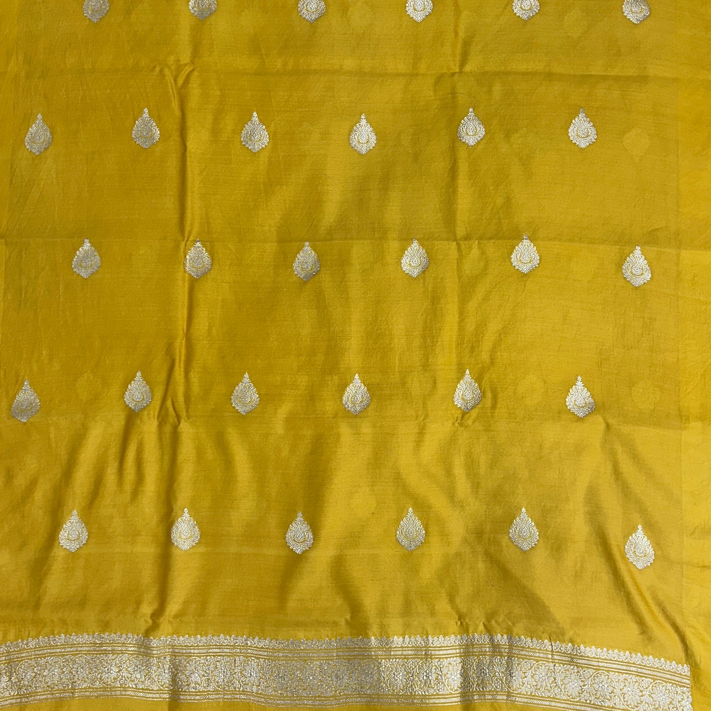 Pure handloom kadwa 3 suit set satain border